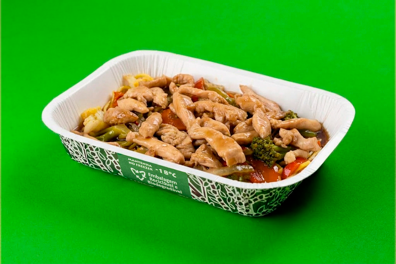 Yakisoba de Frango com Legumes 400g